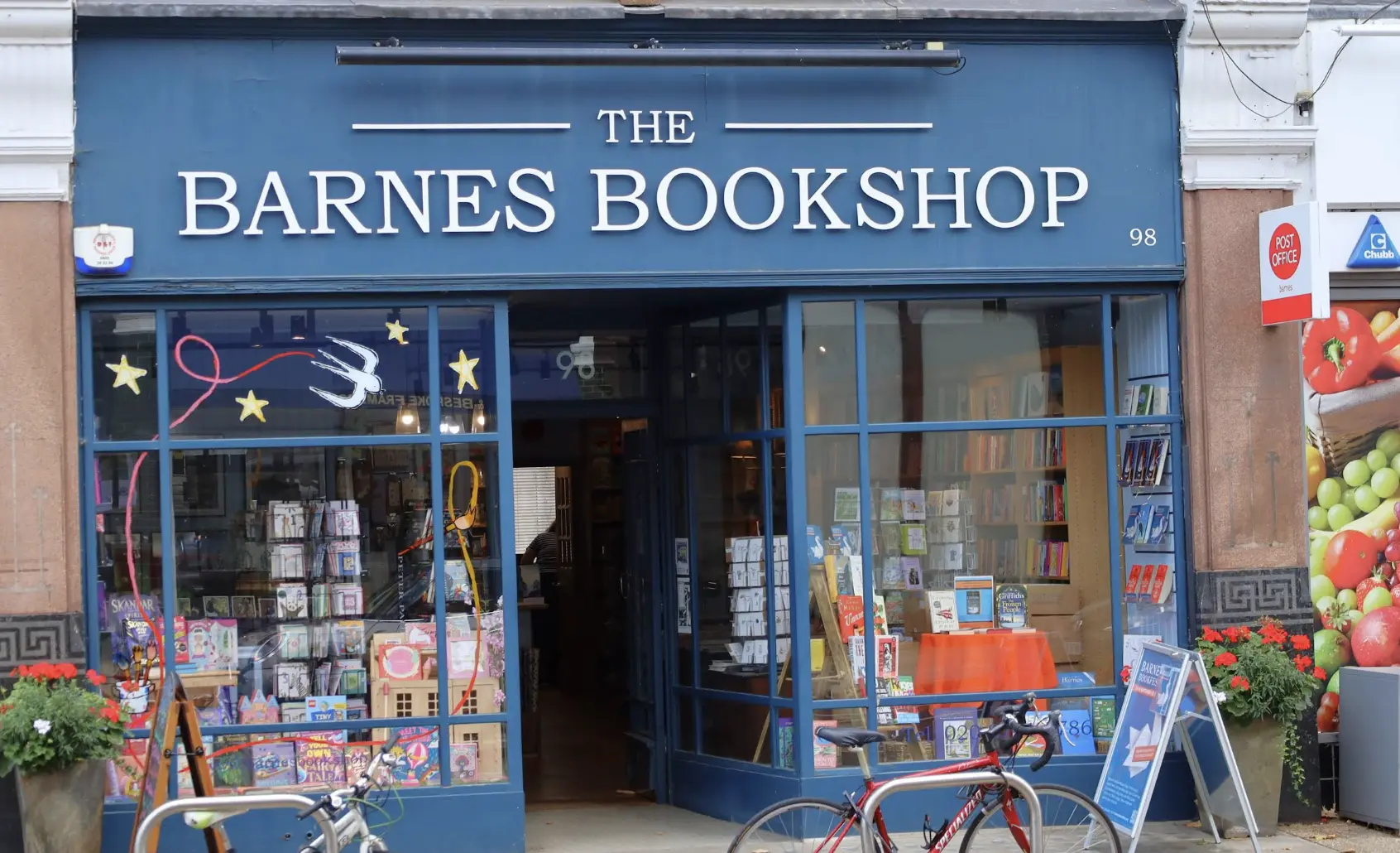 Barnes Bookshop Image